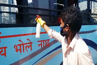 Special care for cleanliness in mini buses regarding Corona in jamshedpur