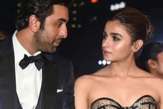 Alia Bhatt debunks rumours of breakup with Ranbir Kapoor