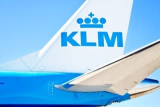 Amsterdam-Delhi flight  Indians  Coronavirus  KLM Airlines  Coronavirus in India  യാത്രാവിലക്ക്  ആംസ്റ്റർഡാം-ഡൽഹി വിമാനം തിരിച്ചിറക്കി  ആംസ്റ്റർഡാം-ഡൽഹി വിമാനം  ന്യൂഡൽഹി