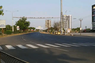 Ahmedabad completely closed in #JanataCurfew