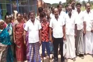 people-protest-against-new-tasmac-shop-in-thiruvarur