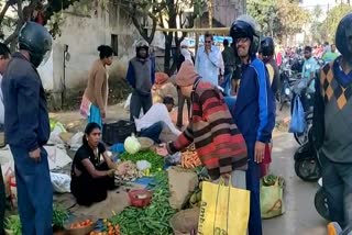 Crowd in the market after public curfew in ranchi