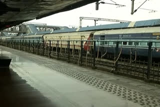 vishaka railway station lock down