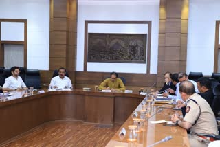 CM Uddhav Thackeray meeting with Ministers