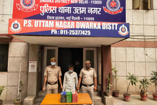 uttam nagar police arrested car battery thief