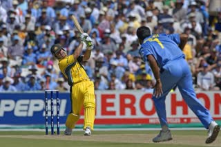 Ponting shares picture of the bat he used in 2003 World Cup final