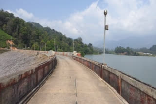 sluice gate of aanayirangal dam opened  ആനയിറങ്കൽ അണകെട്ട്  ആനയിറങ്കൽ അണകെട്ട് തുറന്നു  ഇടുക്കി  ഇടുക്കി ജില്ലാ വാര്‍ത്തകള്‍  aanayirangal dam  ponumudi dam  പൊന്മുടി അണക്കെട്ട്