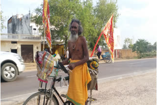 Balkadas cycling for 40 years for Ram temple in chhatarpur