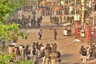 Delhi Police clears the protest site in Shaheen Bagh area,