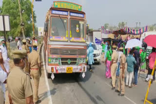 WALAYAR_CHECK_POST  kerala  checkpost  BLOCK_VEGITABLE _VEHICLE  വാളയാർ അതിർത്തി  പാലക്കാട്  VEHICLE  വാളയാർ അതിർത്തി  പാലക്കാട്