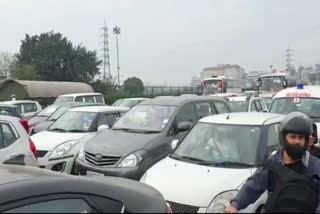 jam in gurugram delhi border