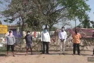 fence-to-protect-it-from-corona-in-village-in-siddipet-district