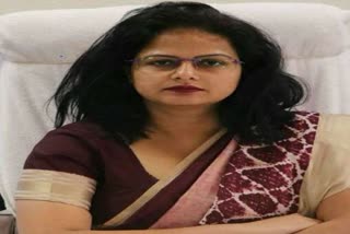 collector-nidhi-nivedita-transfer