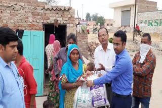 सूरतगढ़ में राशन सामाग्री बांटी गई, Ration material distributed in Suratgarh