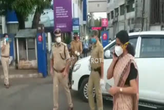 Mangalore lockdown: City Rounds from Police Commissioner and DC