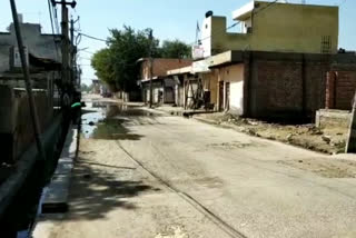 Narela's streets deserted due to lockdown to control corona pandemic