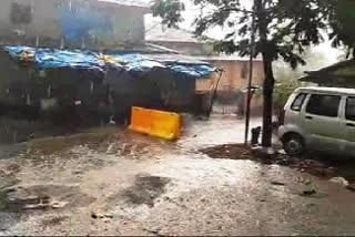 one killed in thane due to uncertainly rain and lightning