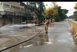 Coronation panic: spray on major roads in Mysore by mahanagara palike