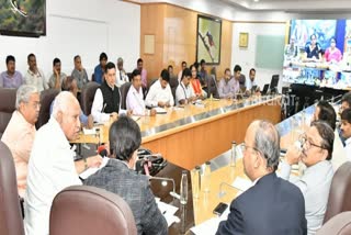 CM BS Yediyurappa called a emerjncy vedio conference with DC,SP