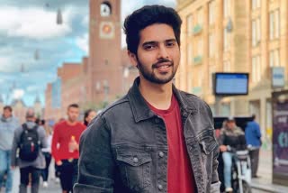 ಅರ್ಮಾನ್ ಮಲಿಕ್​ ಟೈಮ್ಸ್​ ಸ್ಕೋರ್ ಬಿಲ್​ಬೋರ್ಡ್, armaan malik feature on Spotify Times Square Billboard