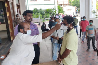 corona preaustionary medical check up for media persons held in covai