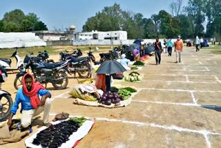 vegetable-market-was-shifted-to-stadium-in-surajpur