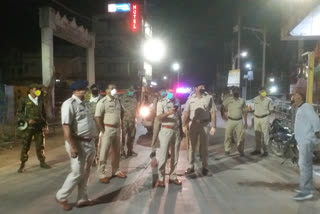 police did foot march during lock down and 144 section  in satna