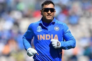 dhoni get chance to play t20 world cup said coach ranjan banerjee