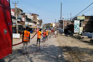 Roads and closed shops are being sanitized in Garhwa