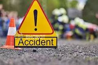 7 daily wage workers died in hyderbad accident