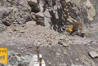 kinnaur bhagat nala NH 5 blocked due to landslide