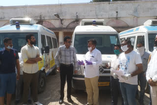 satna-mp-handed-over-his-four-moving-medical-vehicles-to-the-district-administration-in-satna