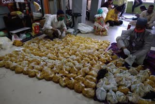 free food for the poor during lockdown in ahmedabad gujarat