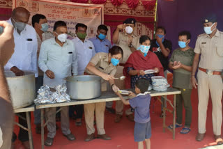 DCP who provided food to the needy