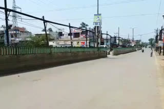 Roads deserted on the fifth day of lockdown in Raipur