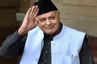 covid-19-farooq-abdullah-releases-rs-15-cr-to-srinagar-hospitalS