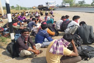 rajasthani workers stucked in border due to corona