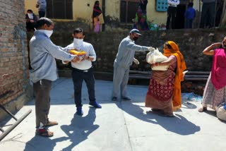 ration distributed to migrant laborers in ghumarwin