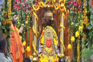 maa-bamleshwari-temple-trust-deposited-rs-11-lakh-in-the-chief-ministers-relief-fund