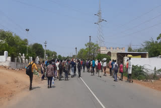 Migrant laborers clash at Sagar check post in Telanagana