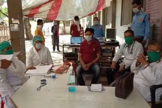 doctors-do-not-get-safety-equipment-fight-against-corona-virus