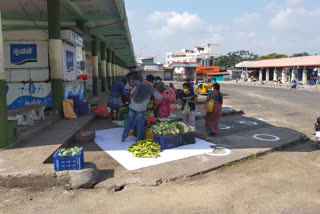 old bus stand vegetable market  பொள்ளாச்சி காய்கறிச் சந்தை  பொள்ளாச்சி செய்திகள்  pollachi old bus stand change into the temporary market