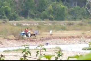 Illegal mining in Bata River