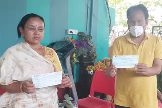 KOKRAJHAR BUISNESSMAN DONATE FOR CM RELIEF FUND