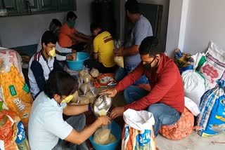 people will get food through organization in jamshedpur