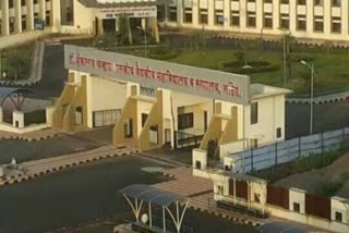 fourteen people admitted hospital in nanded