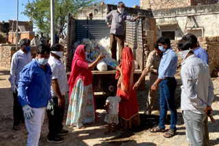 Pramila Chaudhary distributed food, जोधपुर न्यूज़