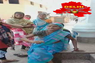 Women created ruckus at MLA Dhanvantari Chandela house in Rajouri Garden