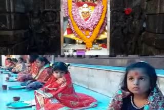 maa-mahamaya-devi-was-adorned-with-flowers-in-ratanpur