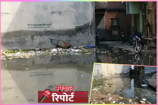 streets and Roads are filled with dirt in Wazirabad Delhi